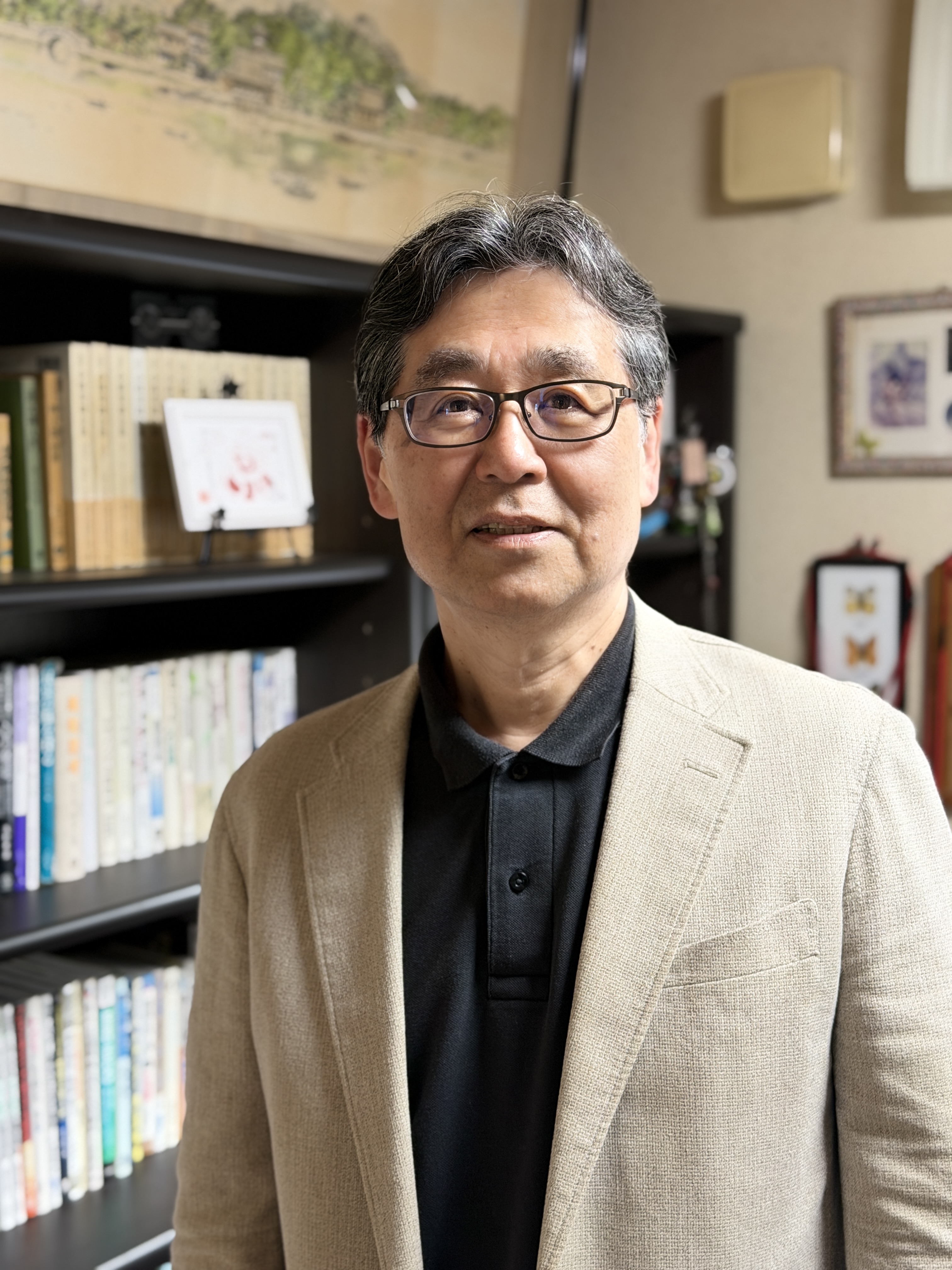 神崎 亮平